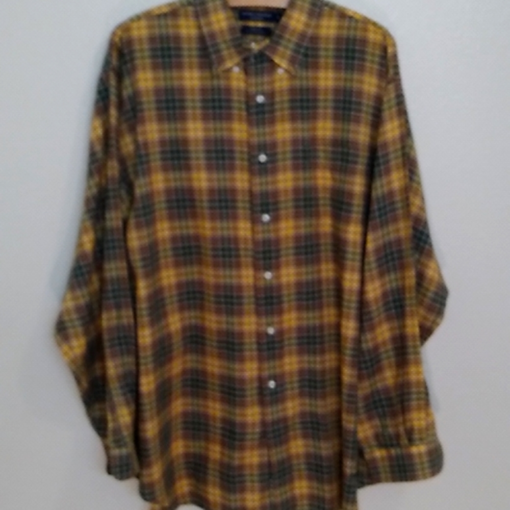 Men's Daniel Cremieux, XL long sleeve button down, plaid,green,yellow and brown.
